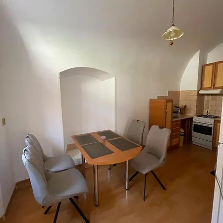 Apartament In The Heart Of The Old Town Center Of