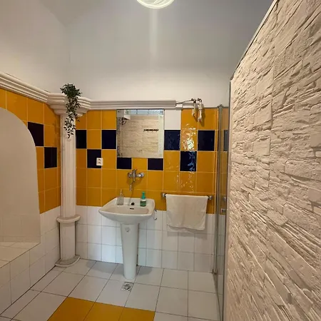 Apartament In The Heart Of The Old Town Center Of