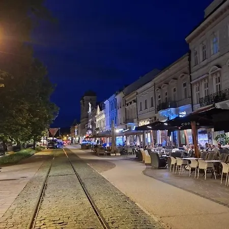 In The Heart Of The Old Town Center Of Apartament